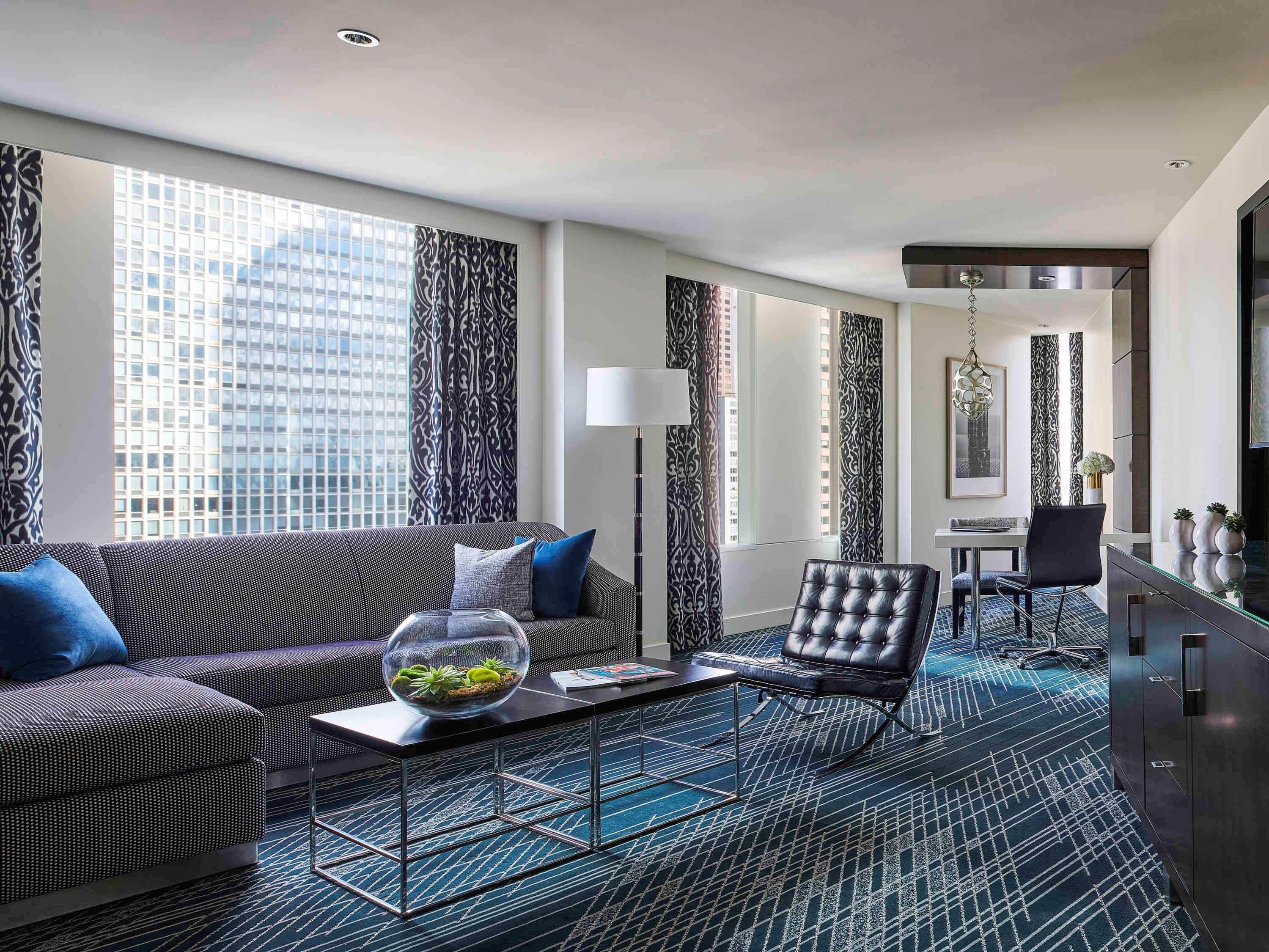 Sofitel Chicago Magnificent Mile Ξενοδοχείο Εξωτερικό φωτογραφία A suite at the InterContinental